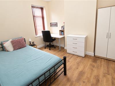 Picture 10